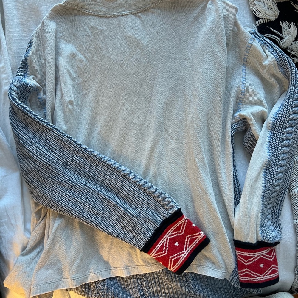 Stylish Knit Sweater with Red Accents